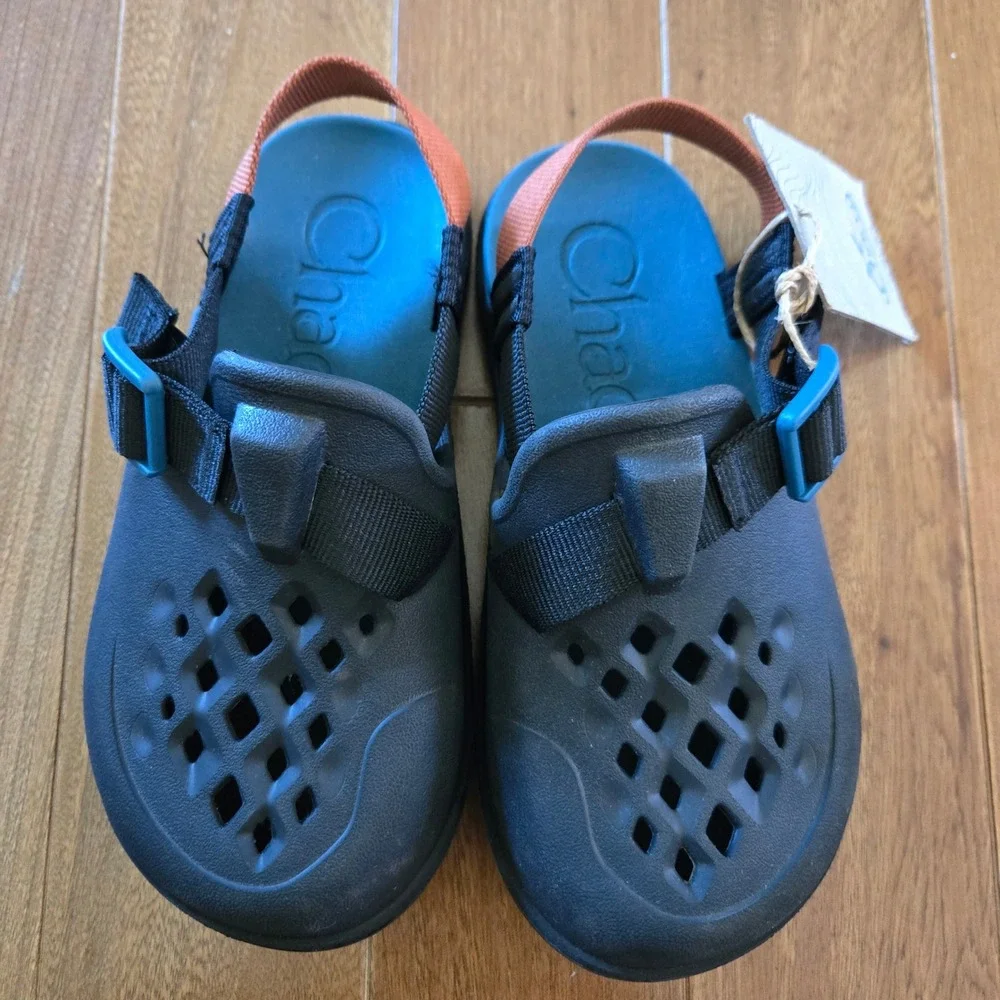 Chaco Kids Chillos Clog Black Water Shoes JCH180360 Size 1 NEW Hiking Outdoor